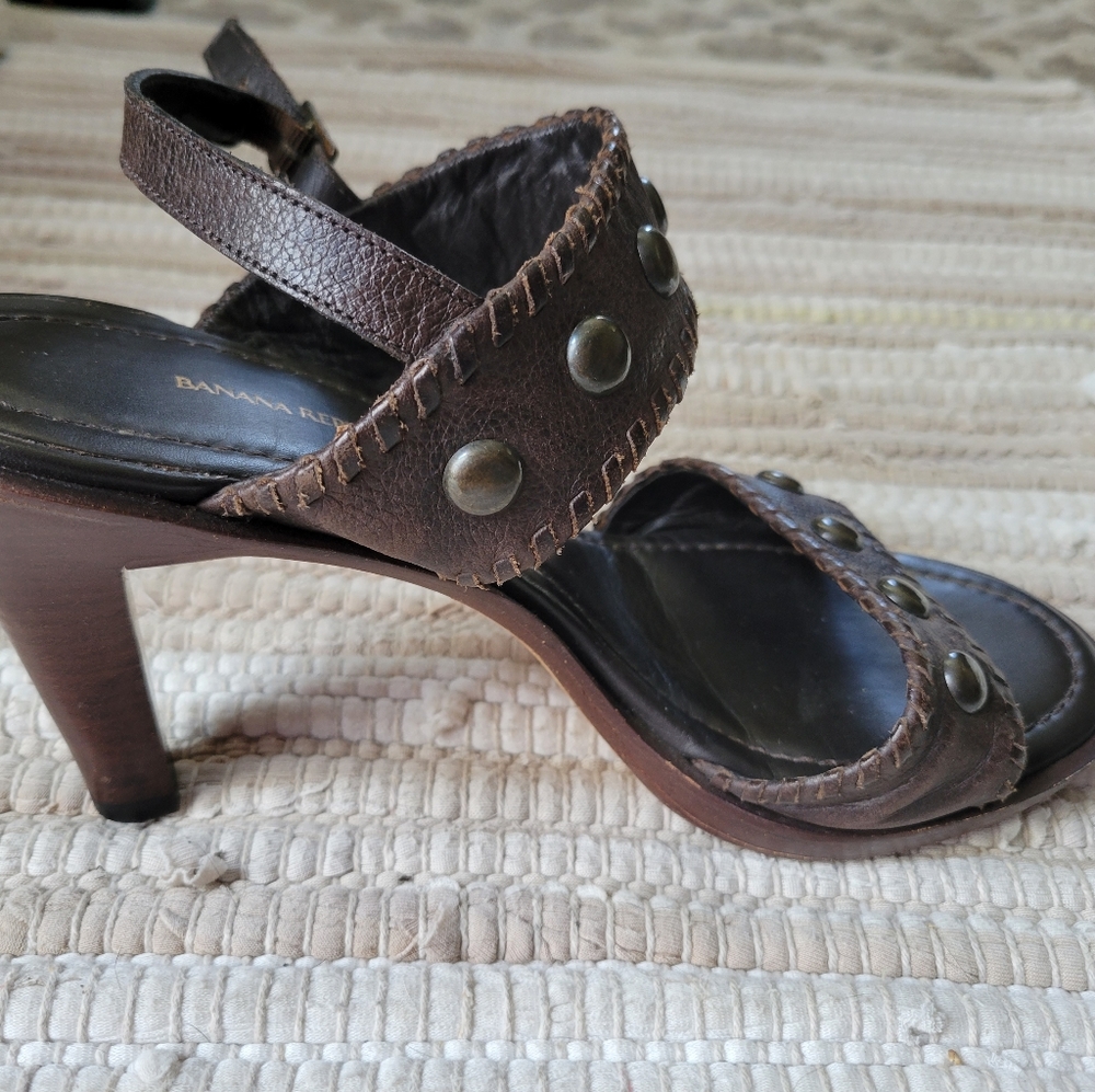 Banana Republic Heels